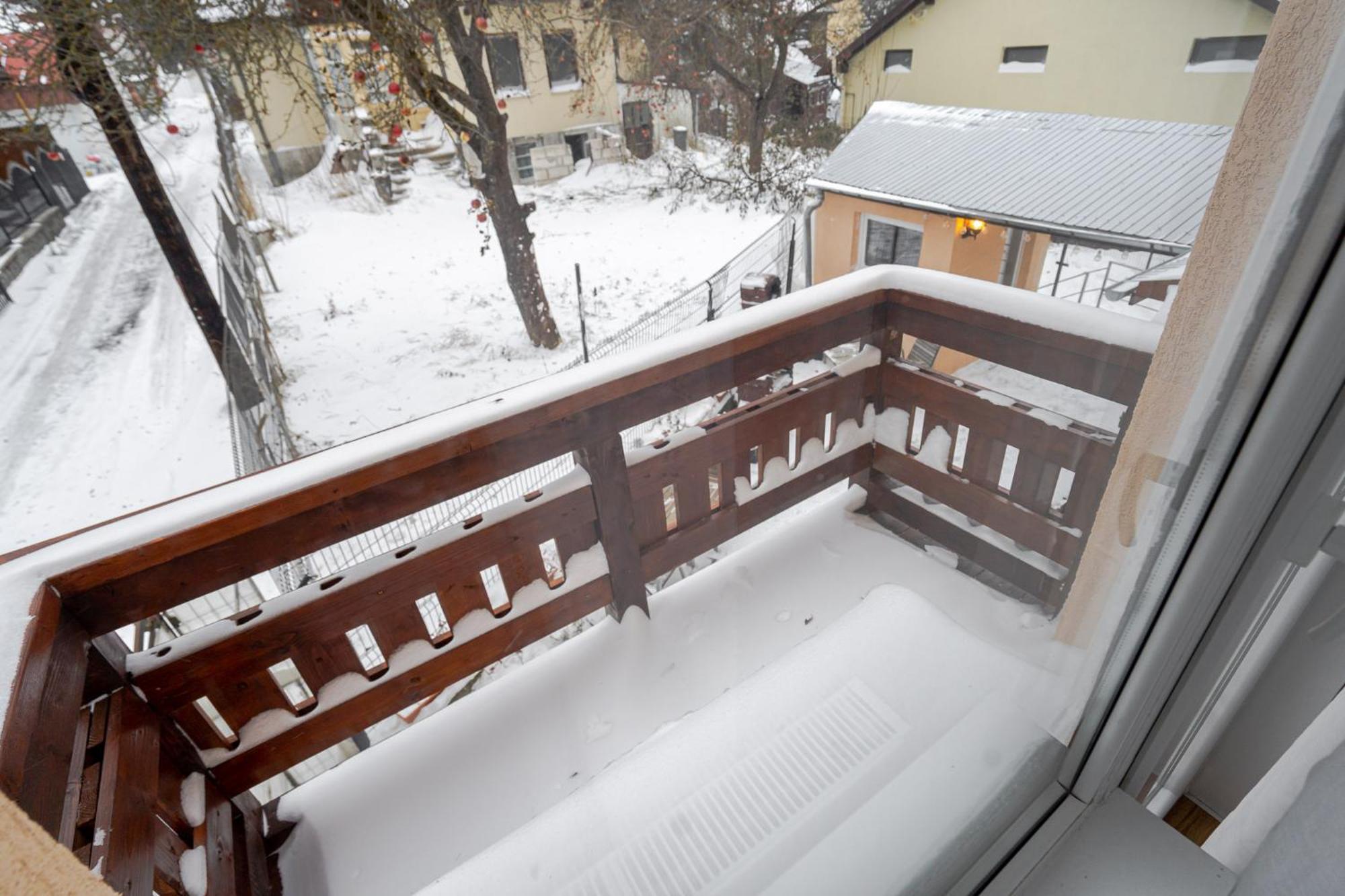 Hotel Casa Bucegi Buşteni Extérieur photo